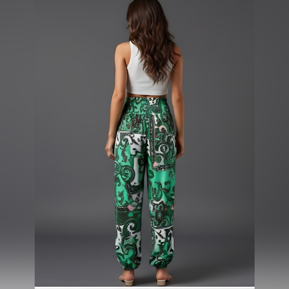 Green Geometric Carrot Pants - Picture 4 of 8